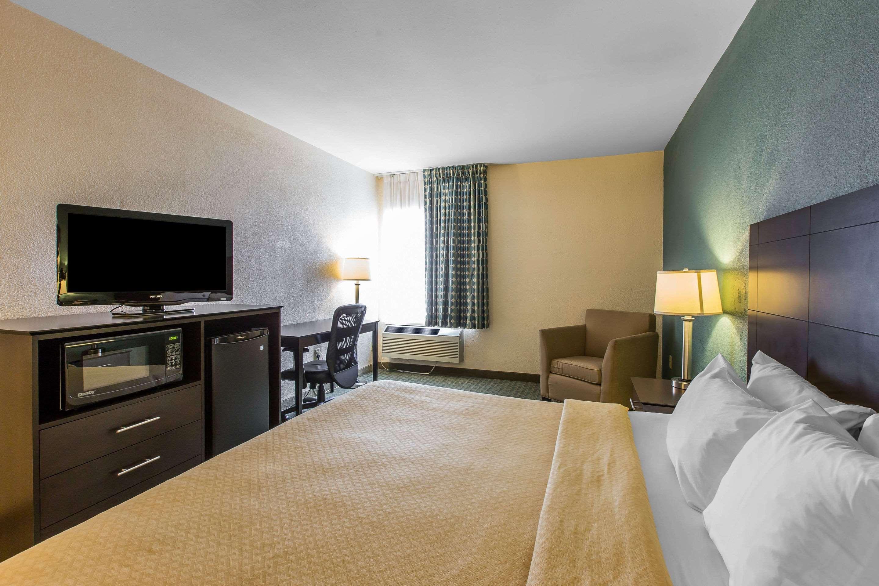 Quality Inn Fitzgerald Luaran gambar